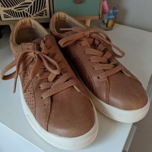 NIB Cognac Leather 7.5 Sneakers *never worn*